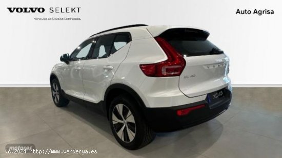 Volvo XC40 1.5 T4 PHEV RECHARGE PLUS DARK DCT 211 5P de 2023 con 36 Km por 44.900 EUR. en La Rioja