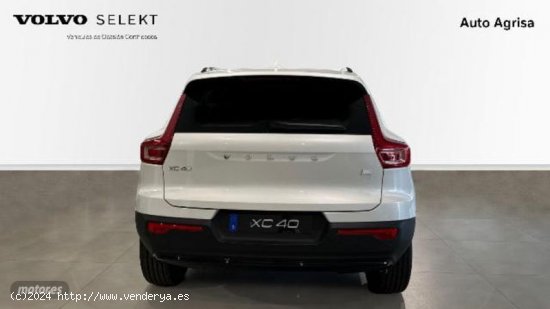 Volvo XC40 1.5 T4 PHEV RECHARGE PLUS DARK DCT 211 5P de 2023 con 36 Km por 44.900 EUR. en La Rioja