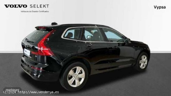 Volvo XC 60 2.0 B4 D CORE AUTO 197 5P de 2022 con 23.375 Km por 43.900 EUR. en Ciudad Real