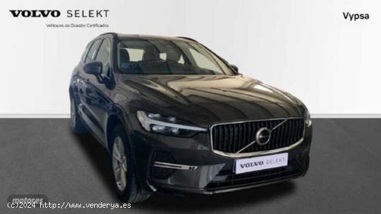 Volvo XC 60 2.0 B4 D CORE AUTO 197 5P de 2022 con 16.463 Km por 41.900 EUR. en Malaga