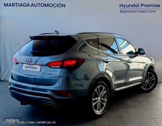 Hyundai Santa Fe Santa Fe 2.2CRDi 4x4 Style Safe Brown 7s. Aut. de 2017 con 219.400 Km por 23.500 EU