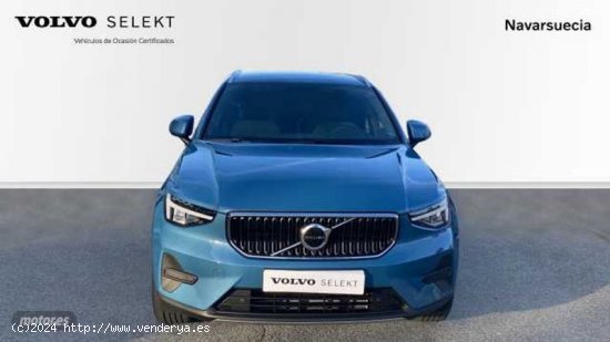 Volvo XC40 XC40 Core, T2 manual, Gasolina de 2023 con 10.000 Km por 32.890 EUR. en Navarra