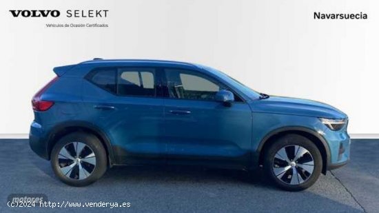 Volvo XC40 XC40 Core, T2 manual, Gasolina de 2023 con 10.000 Km por 32.890 EUR. en Navarra