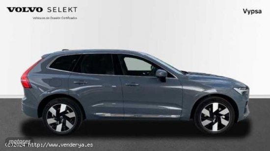 Volvo XC 60 2.0 D B4 PLUS BRIGHT AUTO 197 5P de 2023 con 7.268 Km por 52.900 EUR. en Malaga