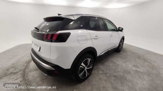 Peugeot 3008 1.2 S&S PureTech Allure 130 de 2018 con 53.800 Km por 18.900 EUR. en Barcelona