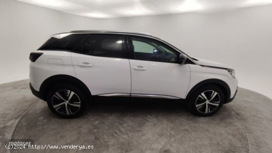 Peugeot 3008 1.2 S&S PureTech Allure 130 de 2018 con 53.800 Km por 18.900 EUR. en Barcelona