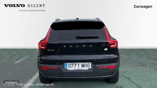 Volvo XC40 .XC40 BEV 78KWH RECHARGE TWIN ULTIMATE AWD 5P de 2023 con 11.585 Km por 44.900 EUR. en Vi