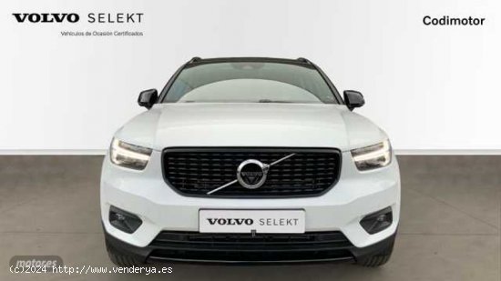 Volvo XC40 XC40 Recharge R-Design, Recharge T5 plug-in hybrid de 2022 con 30.000 Km por 44.990 EUR. 