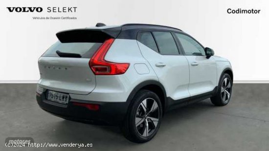 Volvo XC40 XC40 Recharge R-Design, Recharge T5 plug-in hybrid de 2022 con 30.000 Km por 44.990 EUR. 