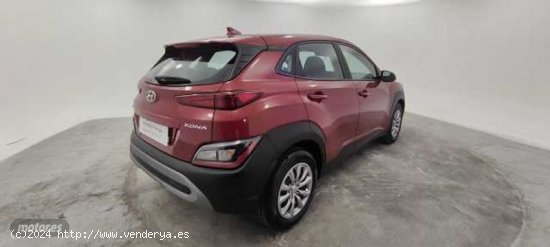 Hyundai Kona 1.0 TGDI Klass 4x2 de 2022 con 17.100 Km por 18.900 EUR. en Barcelona