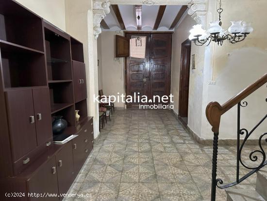 GRAN CASA A LA VENTA EN LA POBLA DEL DUC - VALENCIA