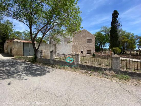  Casa en Onil con terreno - ALICANTE 