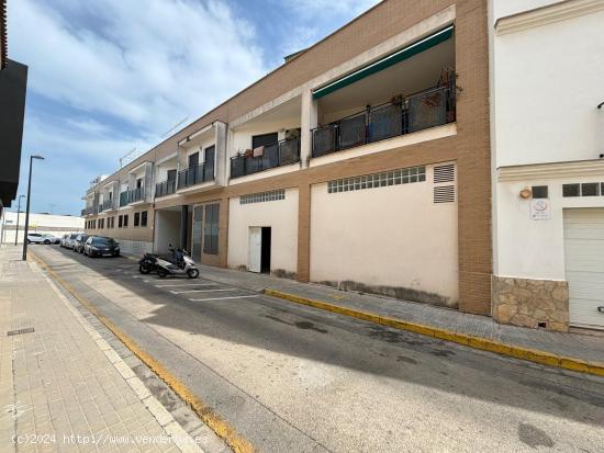 Local en venta en Alfredo Perez Costa, Real de Gandia - VALENCIA