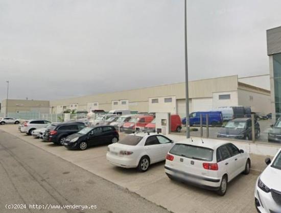 NAVES INDUSTRIALES EN VENTA - CADIZ