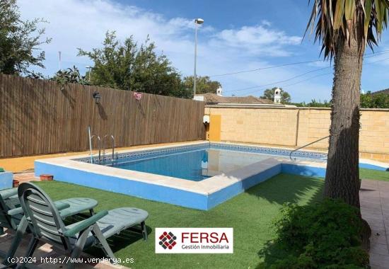  Chalet en Venta en Valdelagrana - CADIZ 