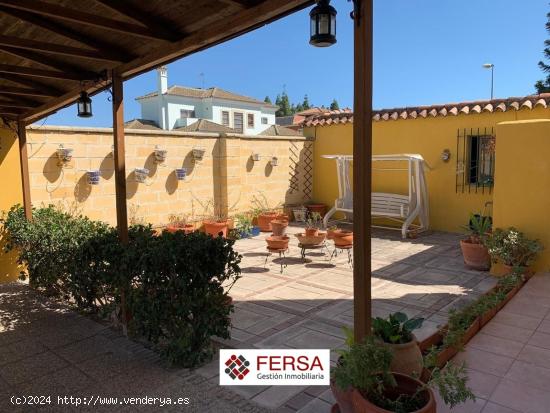 Chalet en Venta en Valdelagrana - CADIZ