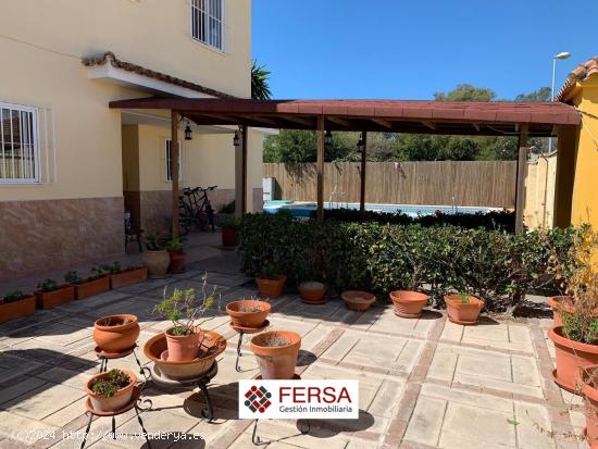 Chalet en Venta en Valdelagrana - CADIZ