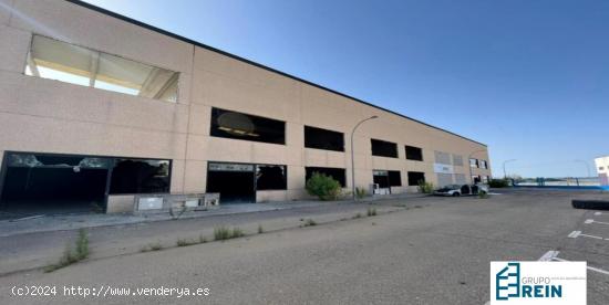 NAVE INDUSTRIAL DE 700 M2 EN LA CALLE DE LAS NACIONES, ILLESCAS, TOLEDO - TOLEDO