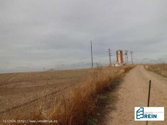 TERRENO URBANIZABLE DE 37.354 M2 EN EL SECTOR S-8, CABAÑAS DE LA SAGRA, TOLEDO - TOLEDO