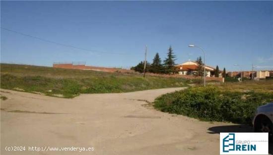 TERRENO URBANO DE 14.620 M2 EN LA CALLE DEL BARRANCO DE LOS CARRETEROS, CASARRUBIOS DEL MONTE,TOLEDO