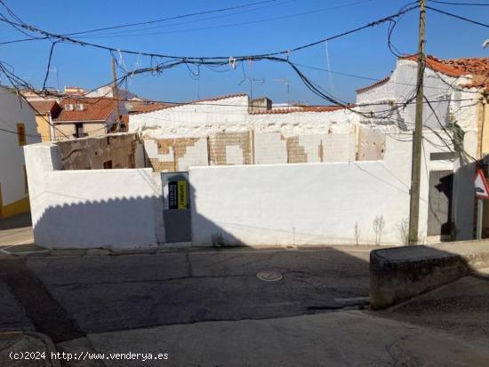 TERRENO URBANO ALISEDA - CACERES