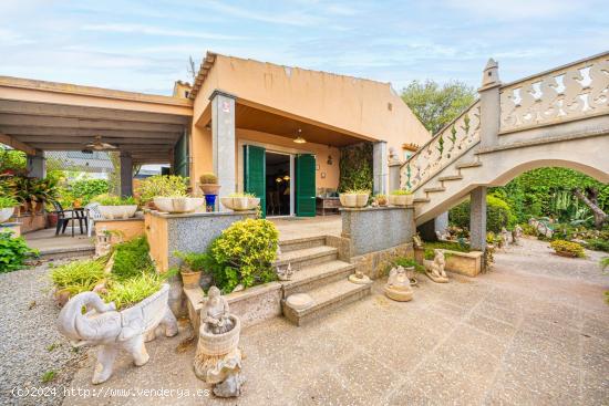 Chalet independiente con piscina y vistas a la bahía en Bellavista - BALEARES