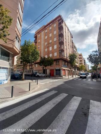 Piso céntrico en pleno corazón de Elche - ALICANTE