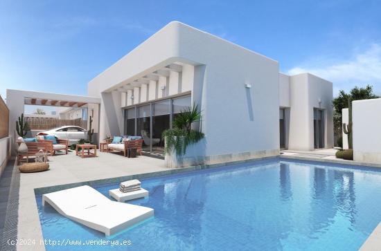  MAGNIFICA VILLA DE 3 DORMITORIOS DE ESTILO IBICENCO EN LOS ALCAZARES - MURCIA 