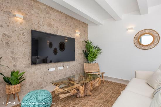 MAGNIFICA VILLA DE 3 DORMITORIOS DE ESTILO IBICENCO EN LOS ALCAZARES - MURCIA