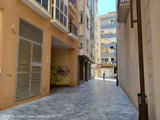 Plaza de garaje en calle San Agustín, junto calle Mayor - MURCIA