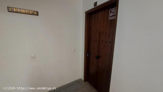 Piso en venta de 1 dormitorio con garaje en venta en Guarros - ALMERIA