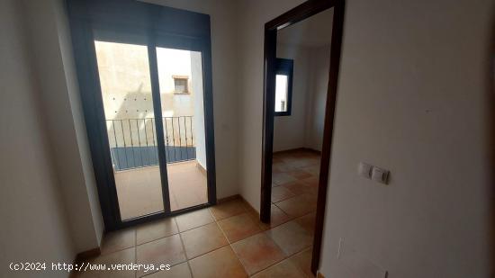 Piso en venta de 1 dormitorio con garaje en venta en Guarros - ALMERIA