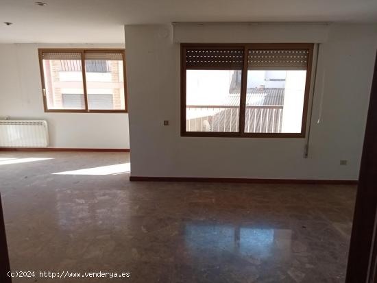 Piso amplio en venta en Alcora (L), Castellón - CASTELLON