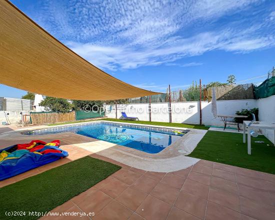 CASA CON PISCINA EN CAN XICARRO - VILANOVA I LA GELTRU - BARCELONA