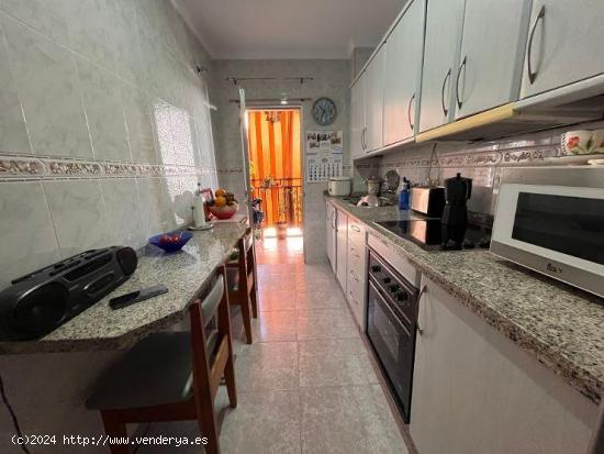 INTERESANTE PISO DE 100m2 EN ZONA SANTA ROSA ( CORDOBA ) - CORDOBA