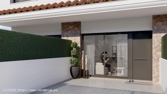 Duplex con terraza y solarium - MURCIA