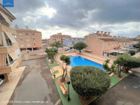 ALQUILER PARA DURACIÓN DETERMINADA DE APARTAMENTO EN SANTA POLA ZONA PLAYA LISA - ALICANTE