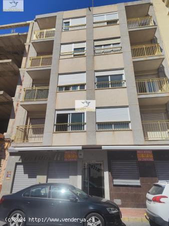 Apartamento a tan solo 150 m del Paseo Marítimo en Torrevieja .¡¡ Contáctenos ¡¡ - ALICANTE