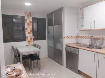 SE VENDE ADOSADO EN PUERTO REAL , ZONA CASINES - CADIZ