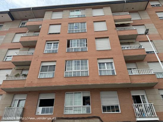 SE VENDE APARTAMENTO EN ZONA ALTA DE PONFERRADA - LEON