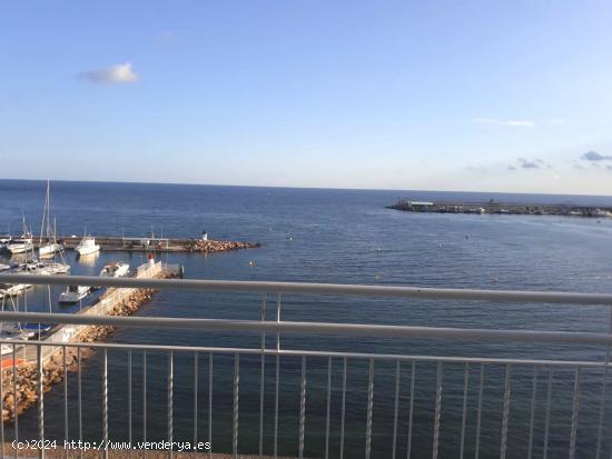 Espectacular Ático con terraza de 120m2 con vistas al mar - MURCIA