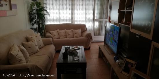 Apartamento con dos dormitorios y garaje en el centro de Águilas - MURCIA