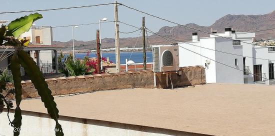 ESTUPENDO CHALET INDEPENDIENTE EN TERREROS CON VISTAS AL MAR - ALMERIA