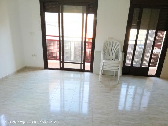 Apartamento con dos dormitorios y garaje en Puerto Lumbreras - MURCIA