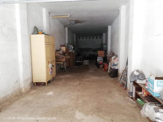 LOCAL COMERCIAL EN BUENA ZONA - MURCIA