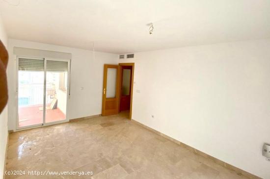 ESTUPENDO APARTAMENTO CON PISCINA EN CALARREONA - MURCIA