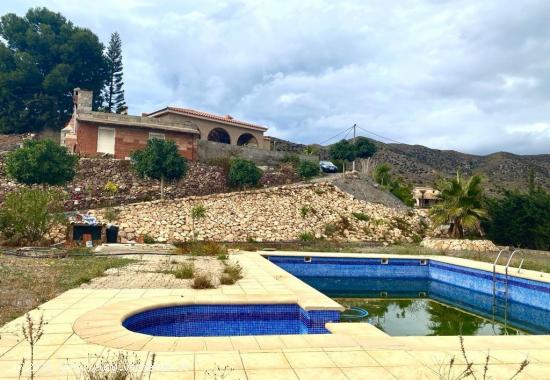 CASA RUSTICA CON VISTAS AL MAR Y PISCINA - MURCIA