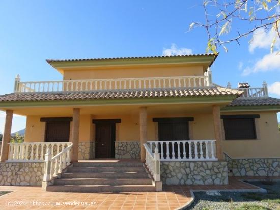  ESTUPENDO CHALET SIN ESTRENAR EN ZONA DE LA PARROQUIA - MURCIA 