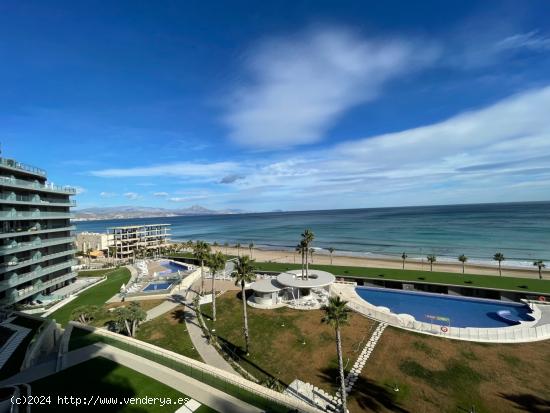 Exclusiva vivienda Residencial Sidi. 1ª Linea con vistas al mar - ALICANTE