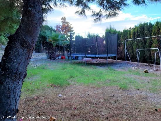 Bajo con 3 dormitorios y jardín en El Hornillo, Águilas - MURCIA